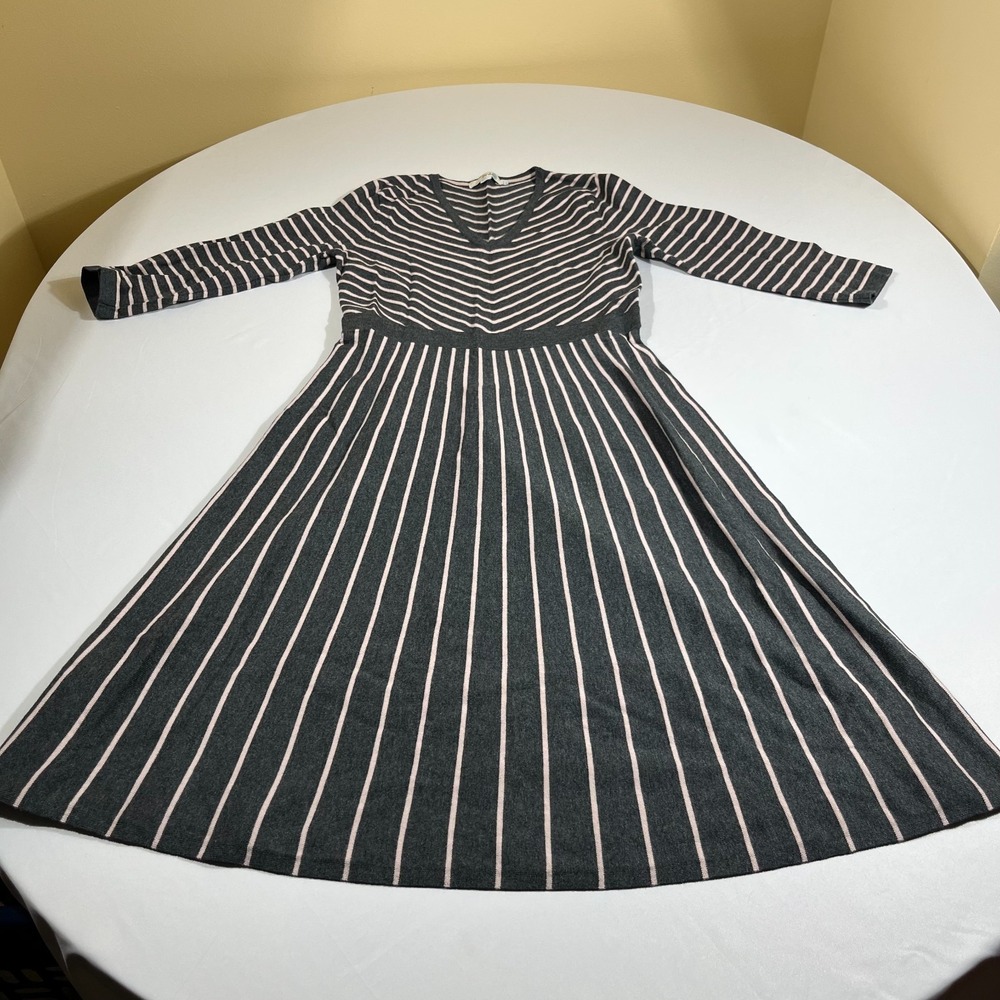 Boden "Fiona" Dress Womens 12L Grey Pink Stripe V-Neck Knit Midi Long Sleeve